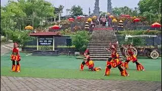 Tari senduk 