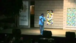 Juan Gabriel hace de las suyas en XIX SC. Imitador Memo Aldana