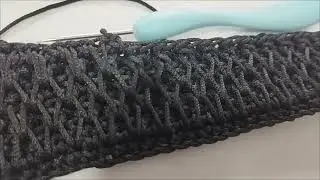 We are crocheting a bag, making a diamond pattern