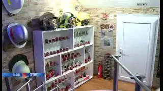 90 пожарных машин в одной квартире!
