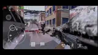 Jugando  ESPECIAL FORCE 