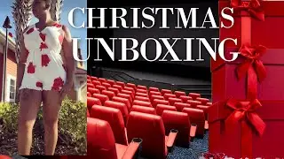 Christmas Diaries 🎄✨Opening Gifts, Movies & Dinner at Hangar Disney Springs