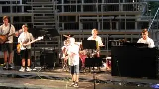 The SixGuys Live im Tanner