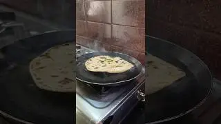 Amazing way to make Paratha #recipe #streetfood #priyanka00044 #pratharecipe #ytshorts #shorts