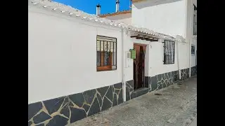 SOLD. Charming Traditional Town House with Spectacular Mountain Views &ndash; Juviles, Las Alpujarras.