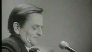 Olof Palme kallar den tjeckoslovakiska regimen f&ouml;r diktaturens kreatur