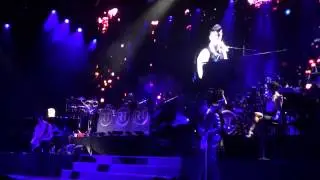 Robin Thicke - Dreamworld (live)