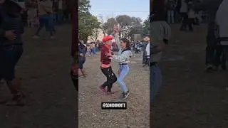 Un 10 indiscutible para esta parejita. Bailan muy pero muy bien el #chamame 🗡🇦🇷🙌🏻