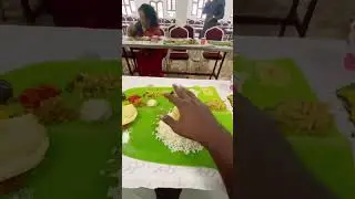 KERALA WEDDING SADHYA🤤 #kerala #shorts #viralvideo #keralawedding #keralasadhya