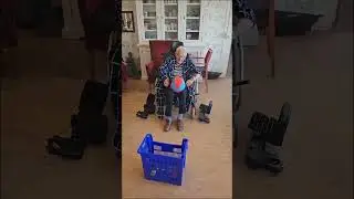 Empezamos el lunes con energ&iacute;a  #ancianos #juegos #residencias #terapiaocupacional