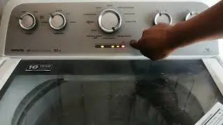 Lavadora Maytag no Lava, no exprime. Falla de tarjeta