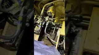 aircraft engines engineers wheel change filter #wheelie #english #engineering #jetengine #aeroplane