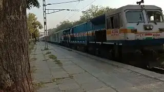 Ahmedabad Delhi Sarai Rohilla SpecialFare AC SF Special Train  At chandkheda road....