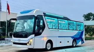 Universe 29 chỗ Haeco động cơ yuichai 248 ps