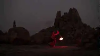 el sue&ntilde;o de Hampi - Handpan and Fire juggling in India