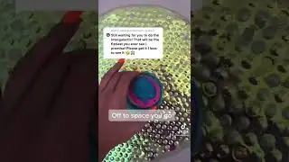 Lush intergalactic bath bomb review