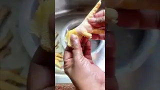 How to clean chicken feet easily #shorts