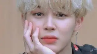 BTS jimin is live now 📈💯🤗🥰