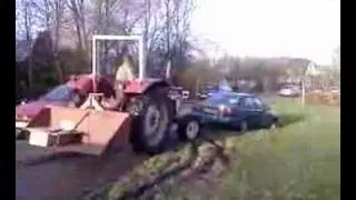 Auto lostrekken bij ruinerwold.