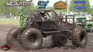 general lee Mega Truck  Hitting The  Mud Pit !!