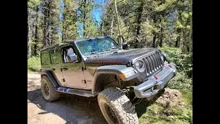 Taking a Jeep to Packsaddle Lake by the Tetons