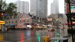 Toronto Yonge Street Raining