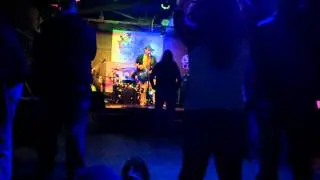 Nottaway &ldquo;Separate Ways (Worlds Apart)&rdquo; Cover at Trial Bar