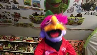 Floyd Pepper Sings Another Brick in the Wall