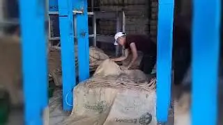 VIETNAM USED JUTE BAG ☎️+84903864149 whatsapp #used jute bag #used sack bag #jute bag for cashew nut