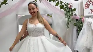 Baba bira venčanicu za na&scaron;u svadbu! 