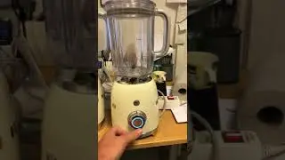 Smeg blender 2
