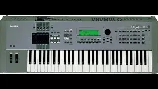 YAMAHA MOTIF 6 bajo y piano vean el video