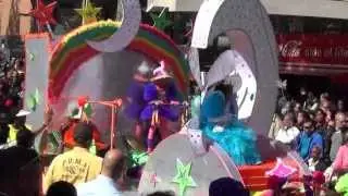 2&nbsp;&nbsp;Esaki si ta dimi    Zomercarnaval 28e editie Rottterdam Unlimeted za 15-06-13 00017.mts  SD 01
