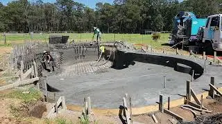 Camden Country Pools , free form.