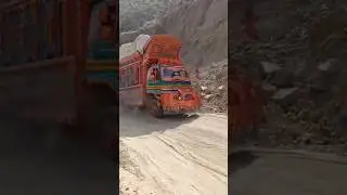 Pakistani truck video #trucks
