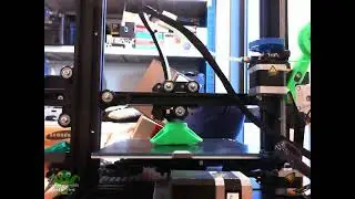 3d Printing at high speed center thread for spool holder
