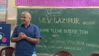 Education Minister Manish Sisodia Attended an Entrepreneurship Mindset class in a Government School