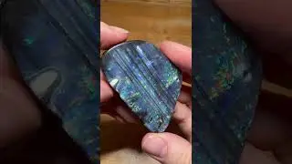 Opale Honduras gemme  169.40 carats