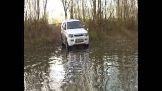 Моя первая лужа на Mitsubishi Challenger