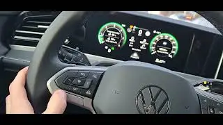 Infotainment volume stuck. Volkswagen Passat 2024 Elegance (Submarine)