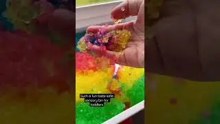 I love this taste safe sensory bin for toddlers. #toddleractivitiesathome #toddlers #sensorybin
