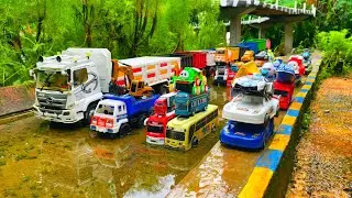 Wow !!! Mobil Truk Rc Tronton Panjang Bongkar Penuh Mobil Mobilan Truk Mixer, Bus Telolet, Ambulan 