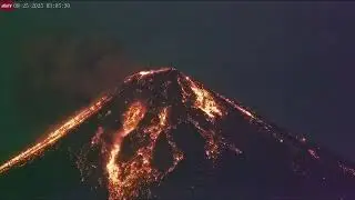 Aug 25, 2025: Largest Volcanic Eruption of the night at Fuego Volcano in Guatemala