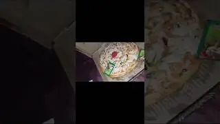Landhi Ka Delicious pizzA in Affordable price