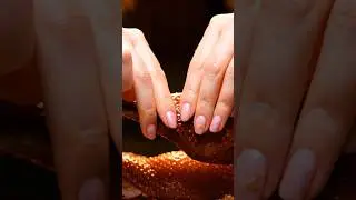#eargasm #asmr #pekingduck #foodporn #crispy #4kfood #aesthetic #juicy #satisfying #shorts