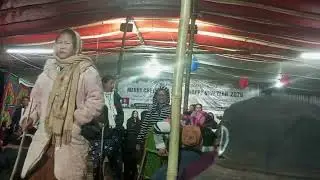 Lenkhom ma video kap ki phal ta lou. 