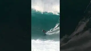 Skimboarding a BIG Wave! #skimboarding #extreme #bigwaves #redbull #giantwaves #lucasfink #skim