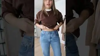 Levis 501 90s is the best! #curvyfashion #curvygirloutfits