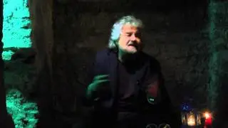 Il discorso di fine anno 2014 di Beppe Grillo