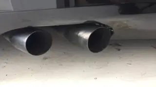 Straight Piped Mercedes SLR Mclaren Startup And Revs!